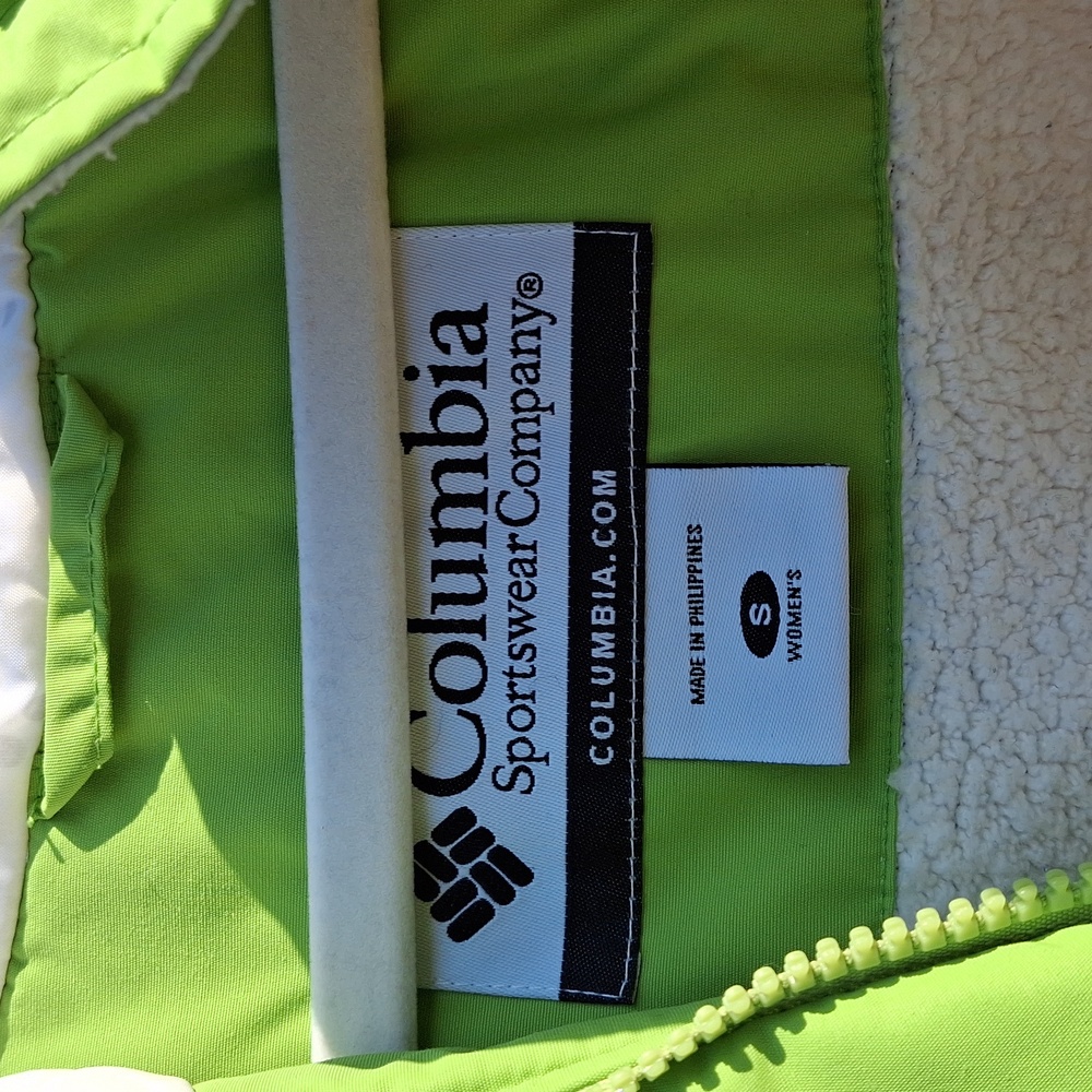 Columbia Ski Coat Lime Green Womens size Small - Picture 4 of 4